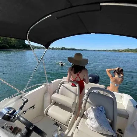 Apartamento /sacré Studio/parking Privé/wifi *