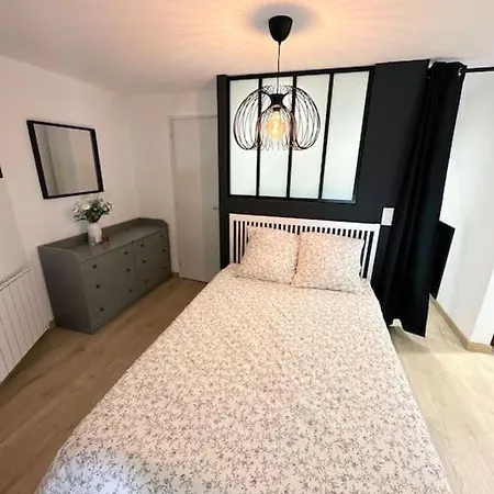 /sacré Studio/parking Privé/wifi * Rodez